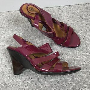 Sofft patent leather wedge heels